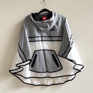 Nike Windrunner Poncho Women Size M Gray White VGUC Hooded Rain Cape Jacket